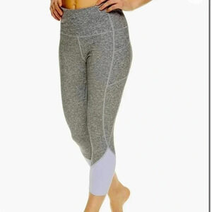 Gaiam Om fit high rise athletic Capri leggings size small NWT Icelandic blue